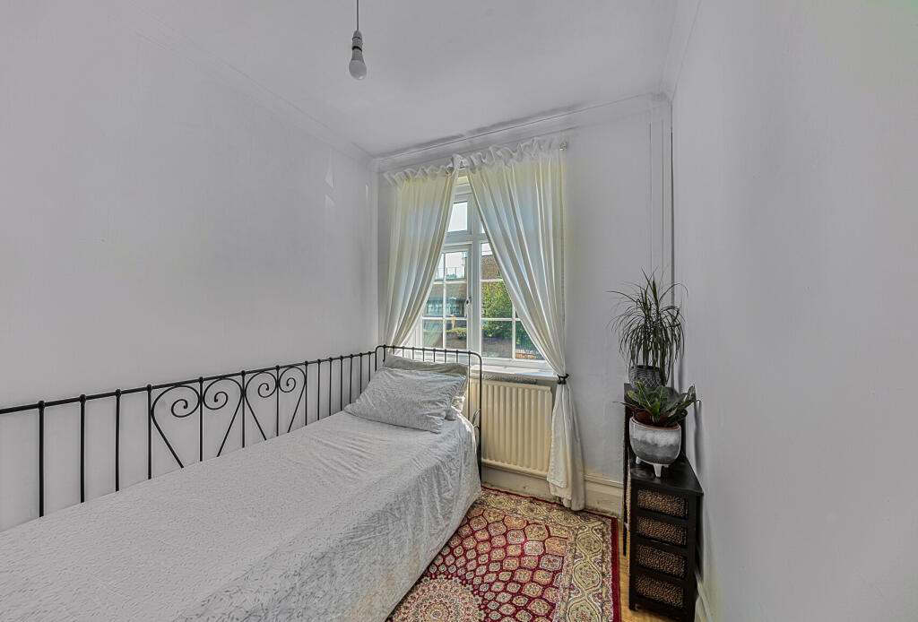 1310835-5-684af8c...