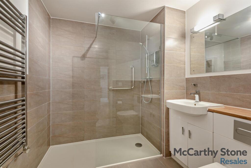 8645925-interior03-800.jpg