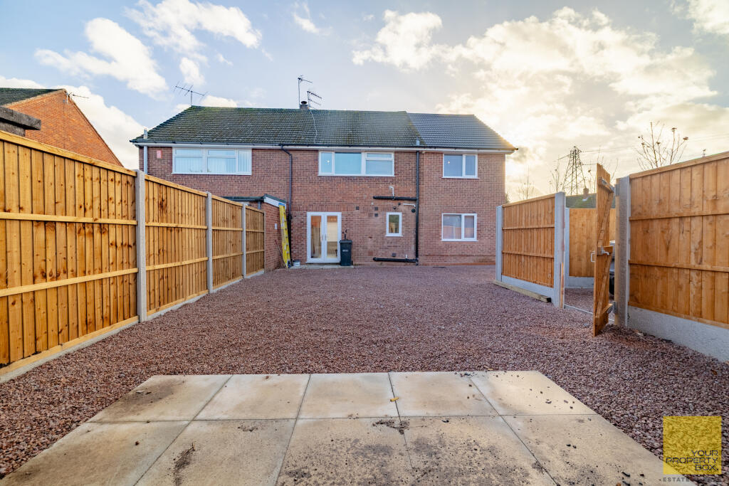 13GreenfordGardens-66