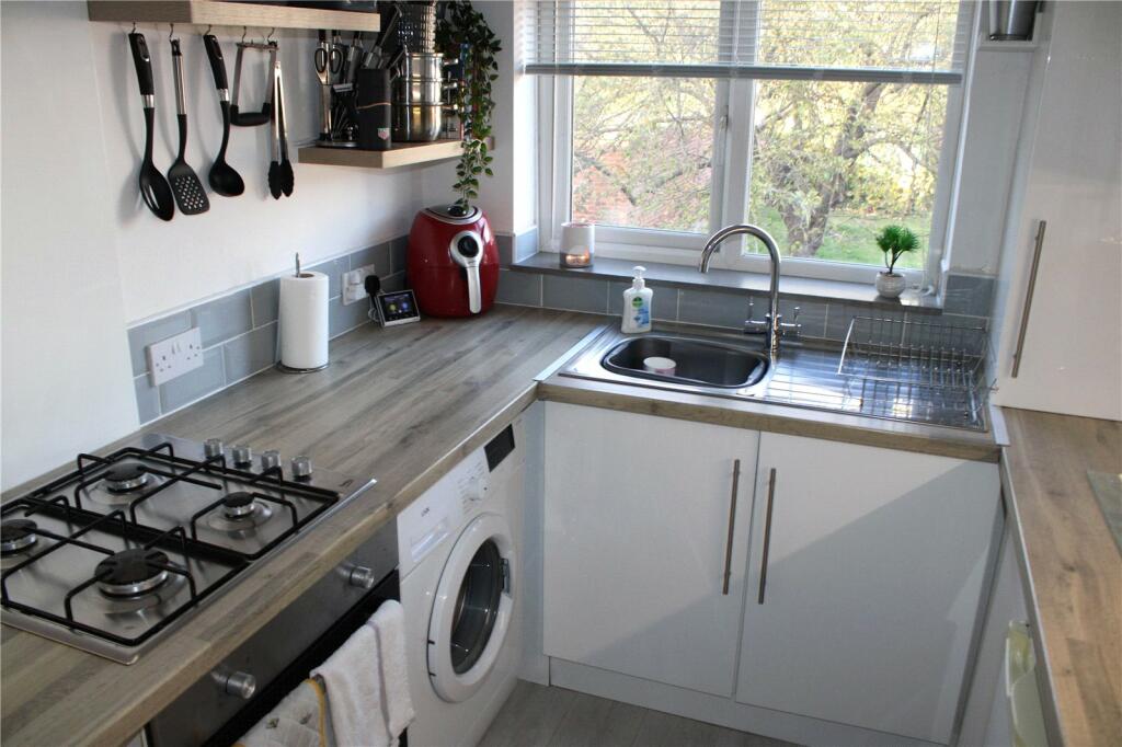 Fitted Kitchen