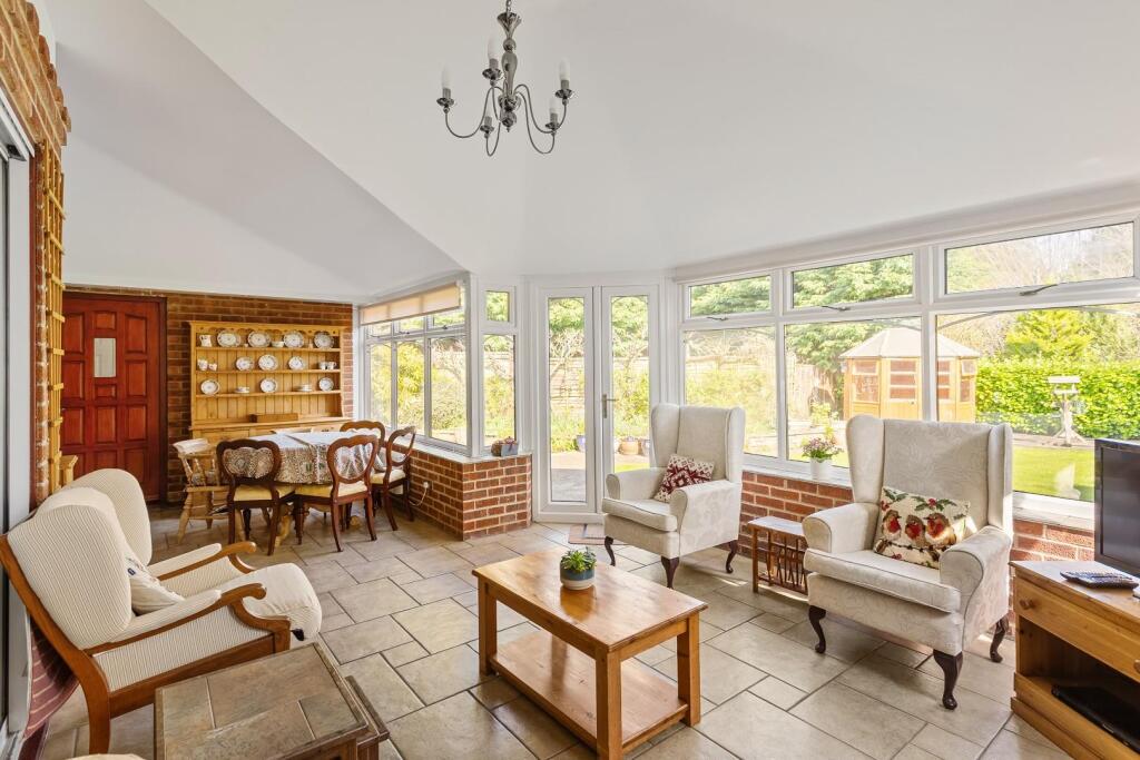 1 Beechwood Road-17.jpg