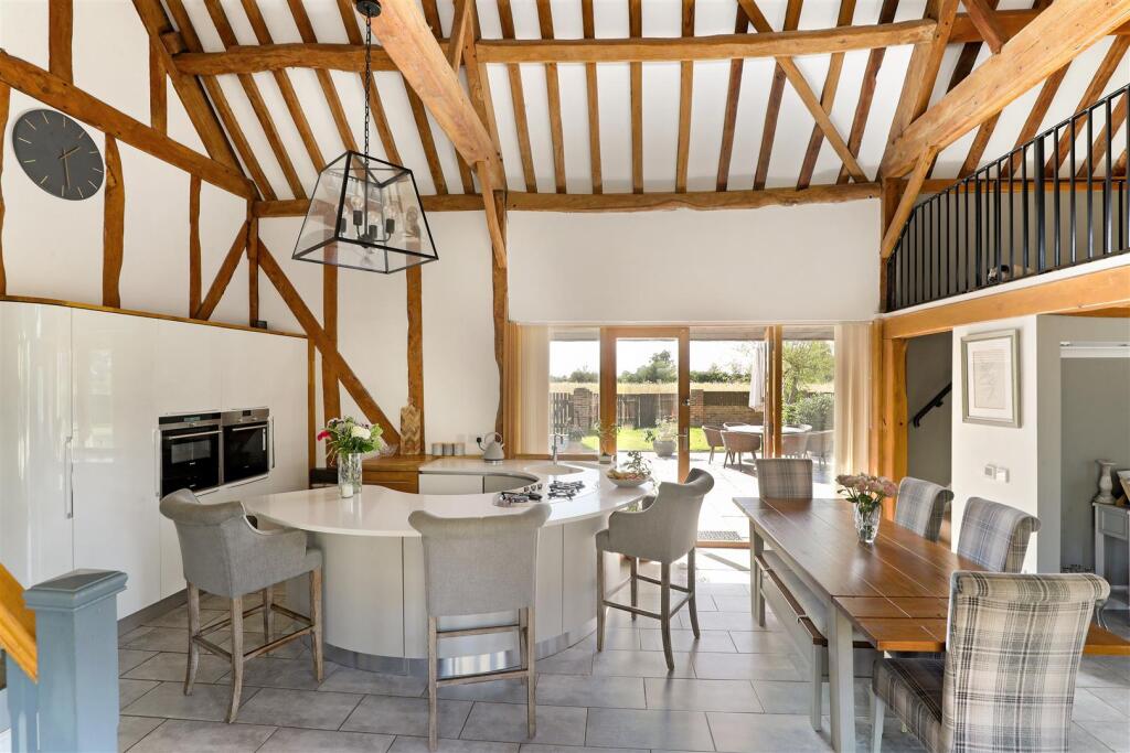 Eden Barn (37).jpg