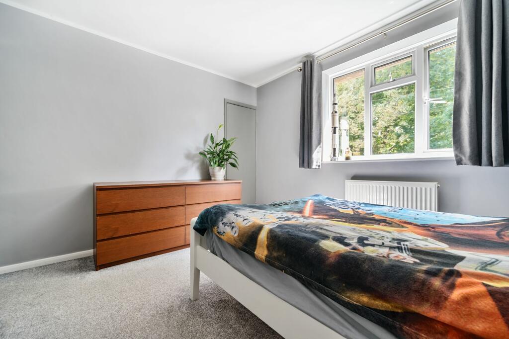 Bedroom Two (2)