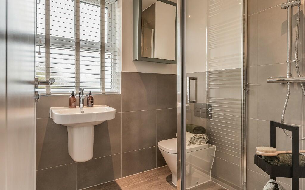 Similar Show Home