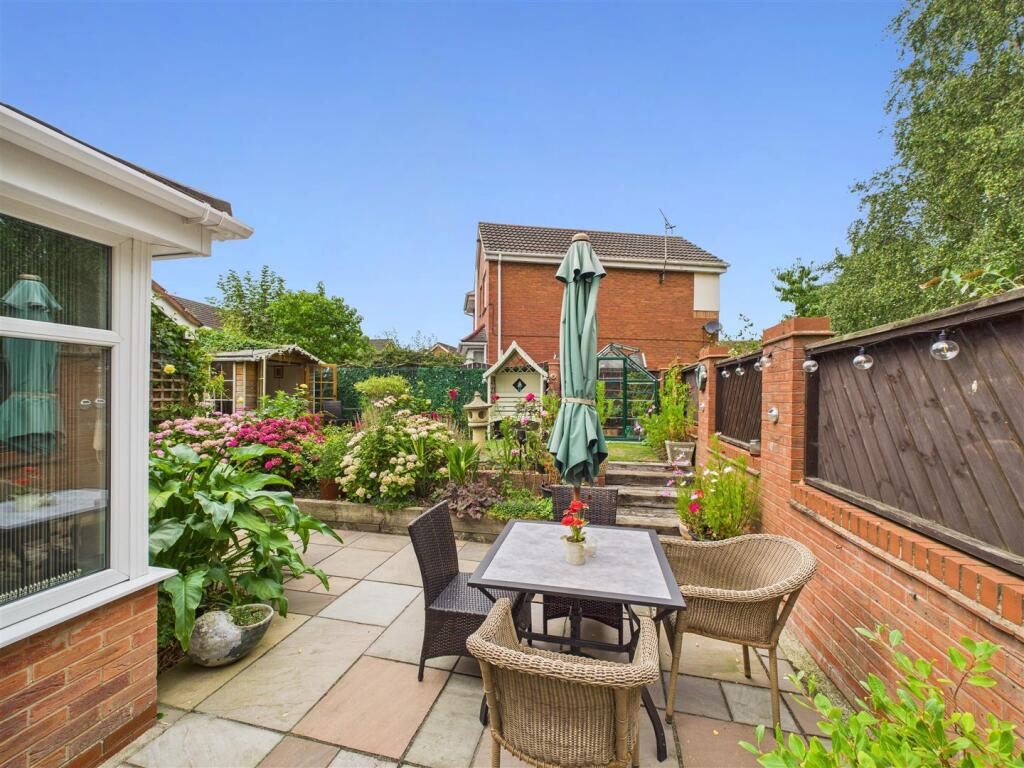 GARDEN