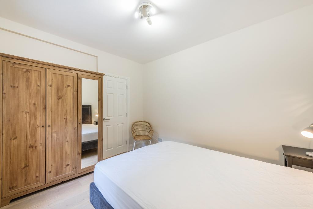 Sussex Gardens 158, 