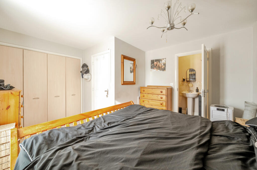 1310063-8-685dc00...