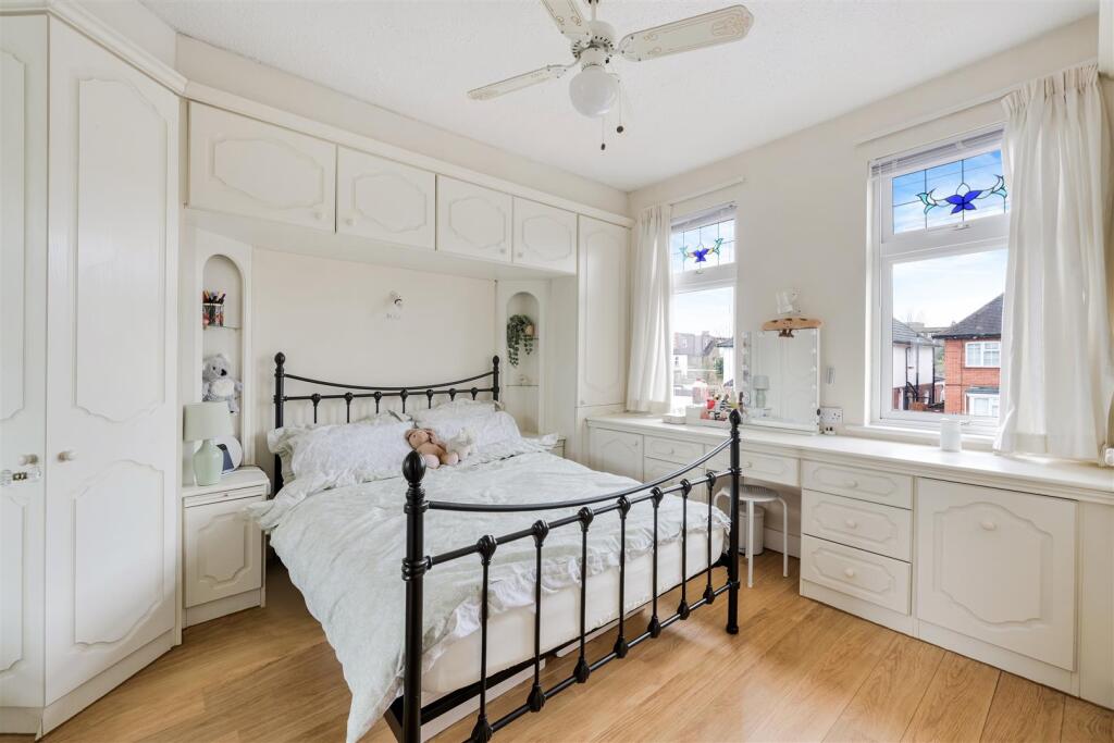 LOWER COURT ROAD (9).jpg