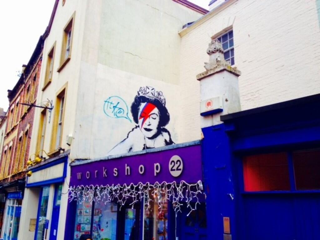 UP BRISTOL - 0117...