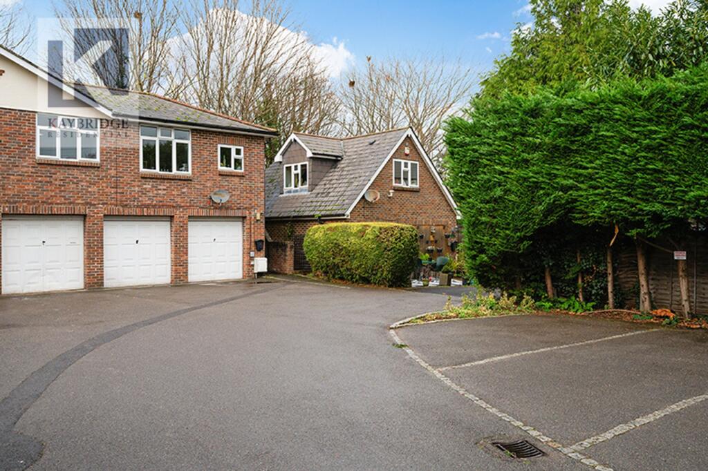 Beaumont Court, KT17 1JH