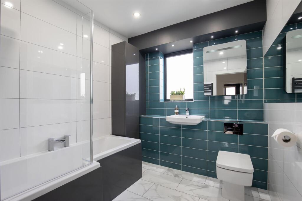 4 Walnut Close-31.jpg