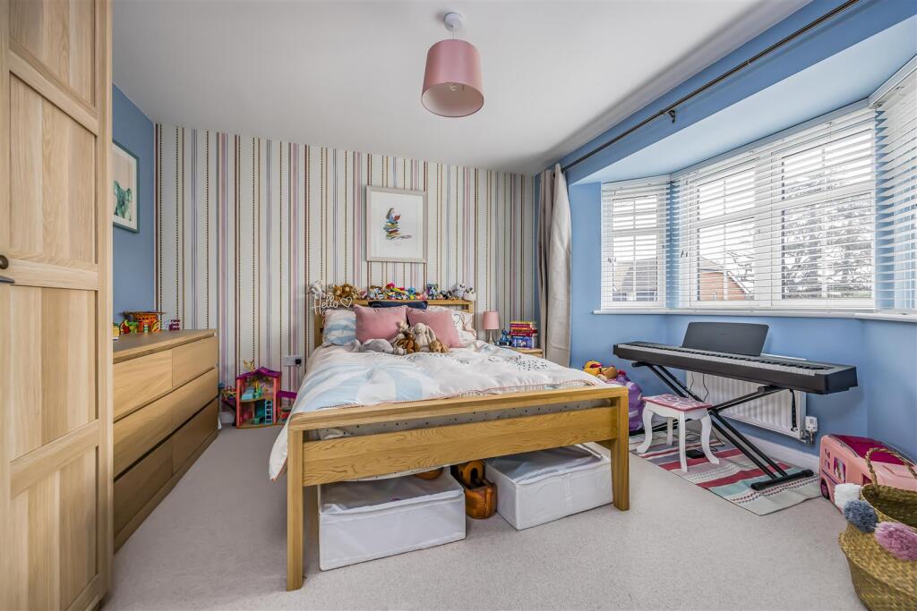 4 West Brook View, Emsworth-PorticoMarketing-SoldB