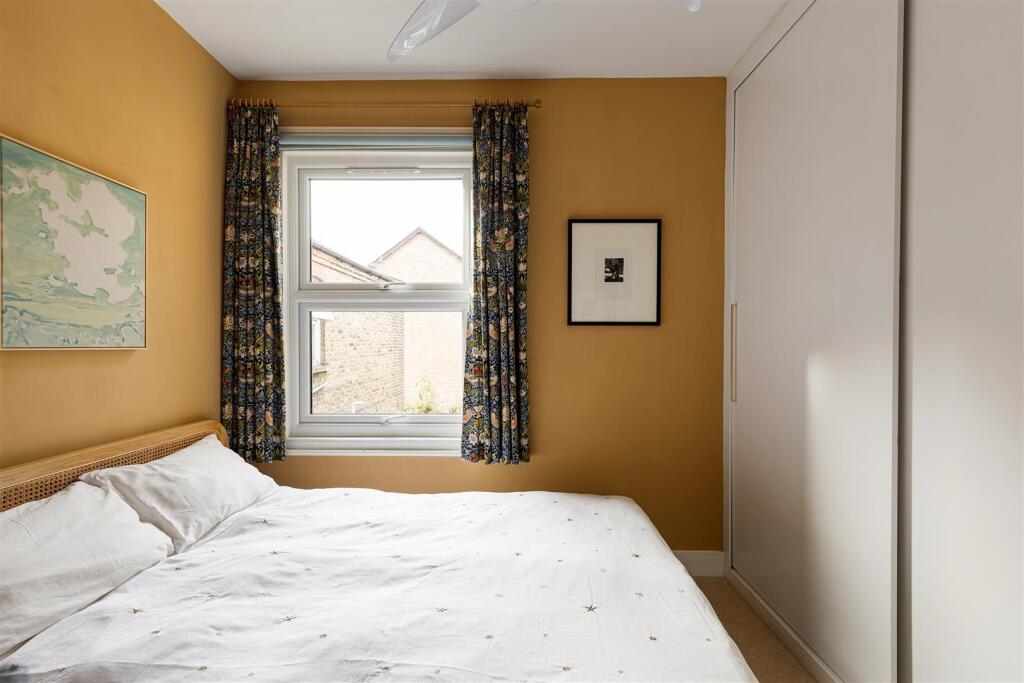 Chingford Road, E17