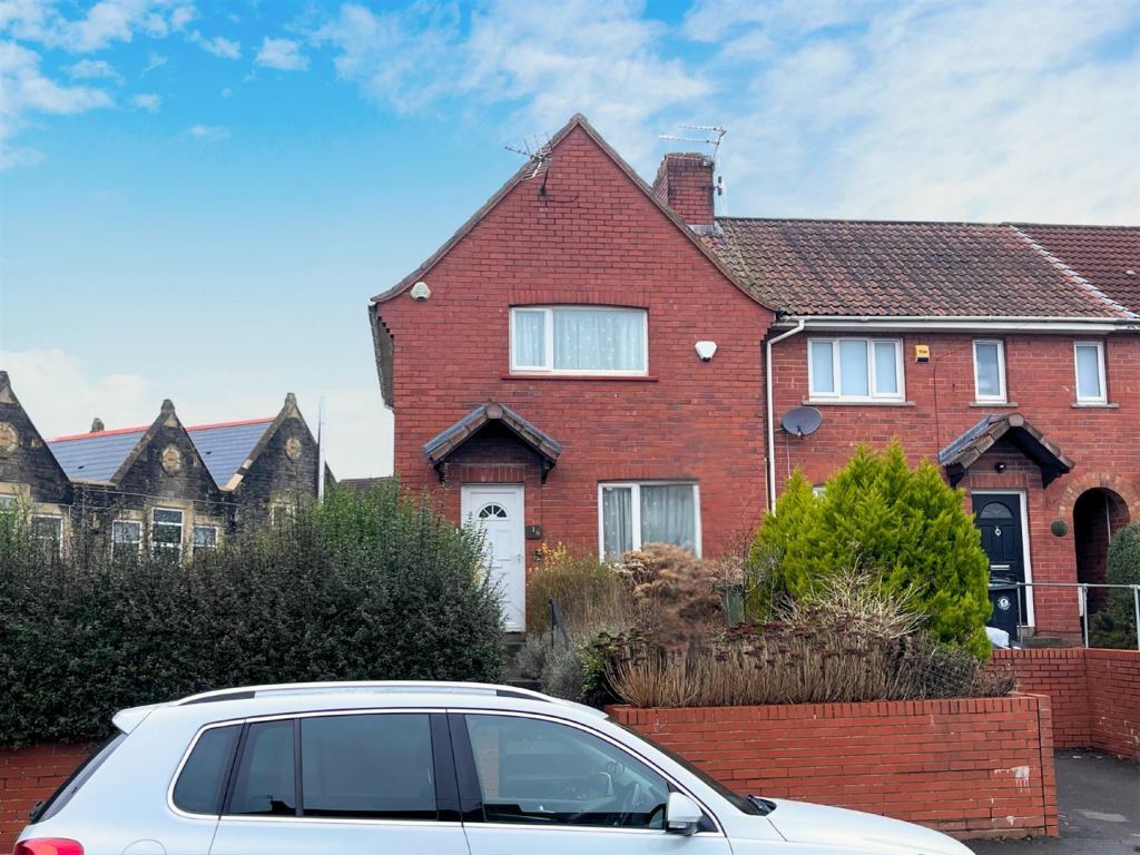 12 - 3 bedroom end terrace.png