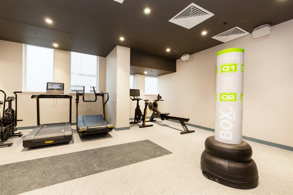 4 Peterborough House-19.jpg