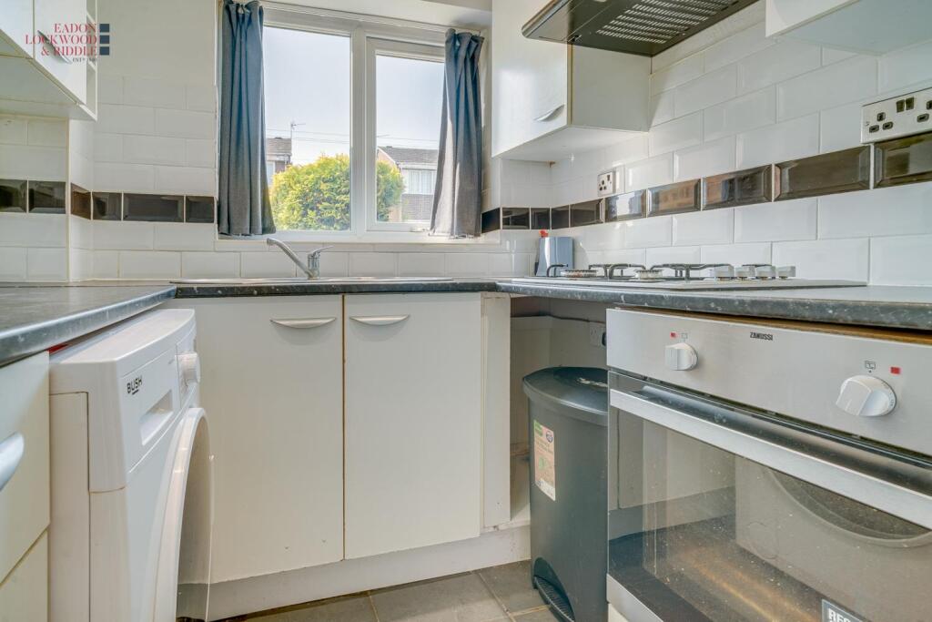 Kitchen 1.1.jpg