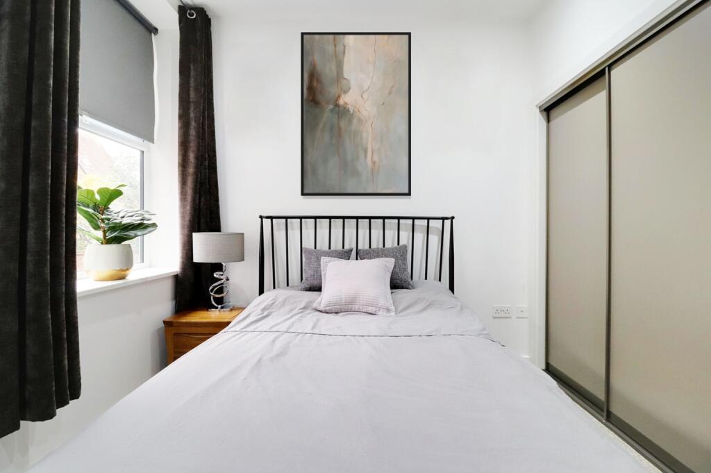 BEDROOM_