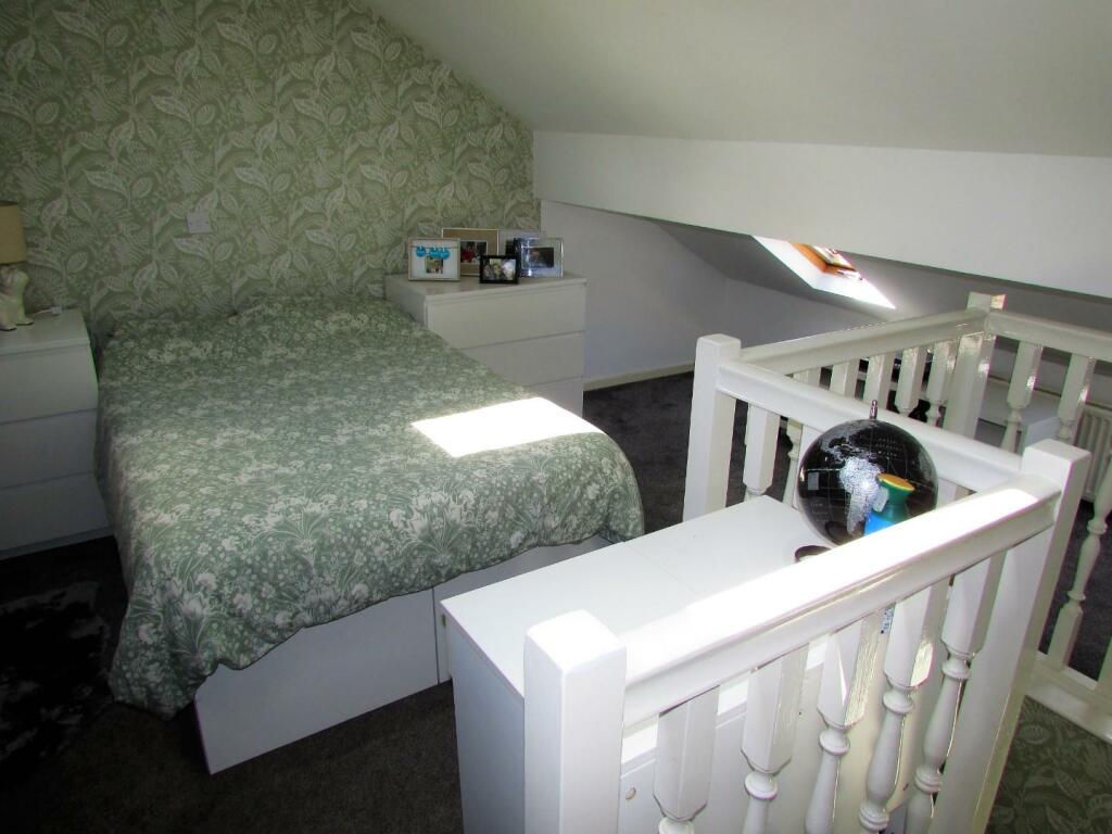 KnottLanes70bed3.JPG