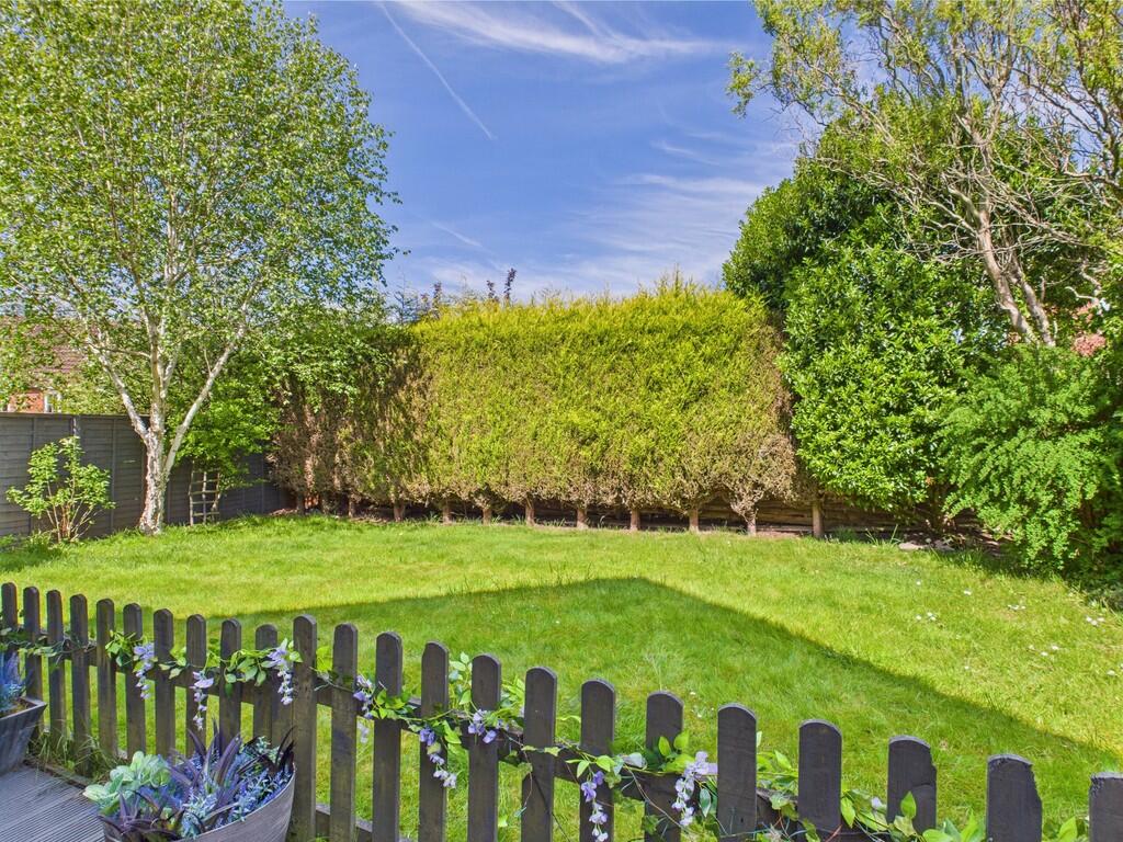 CAM03830G0-PR0141...