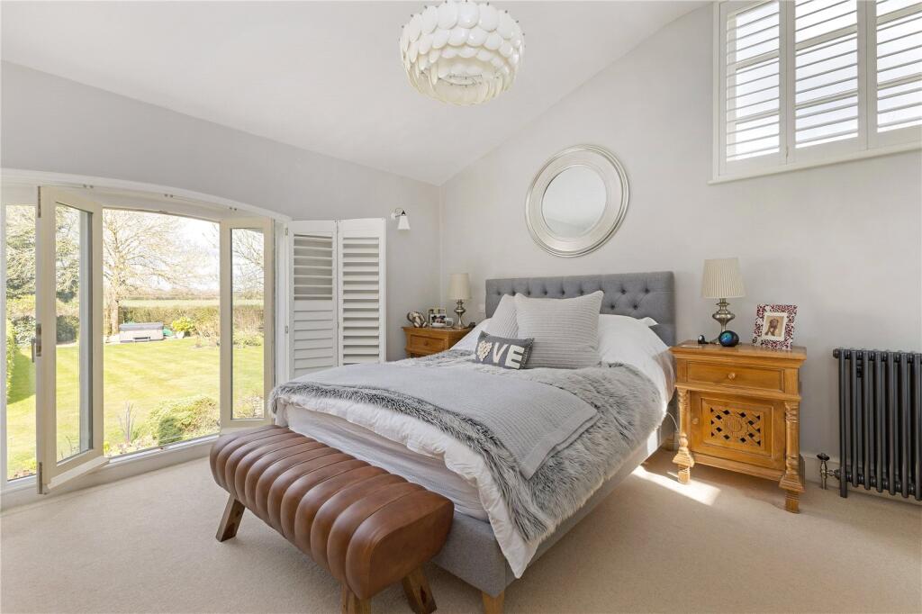 Main Bedroom