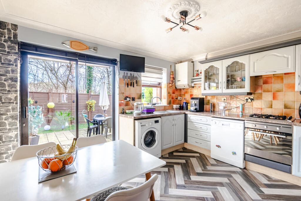 kitchen1