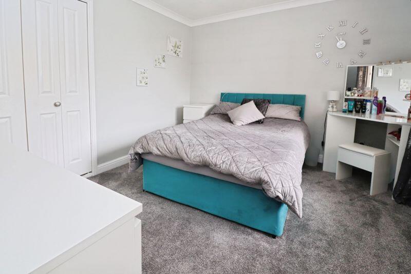 Barrell Close Frating 