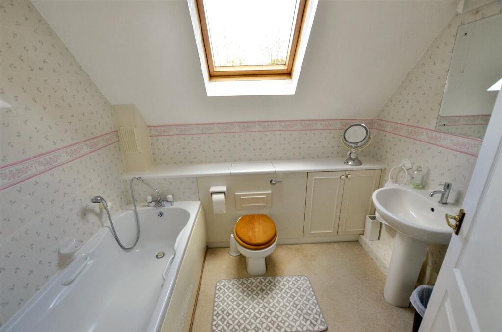 Ensuite Bathroom