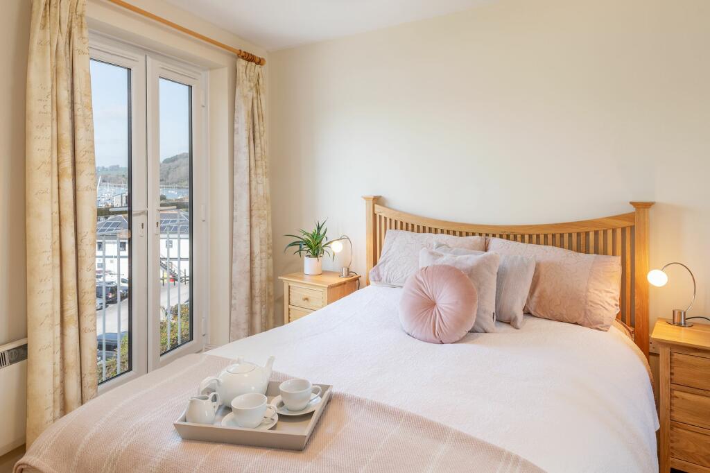 Bedroom_The Banjo_Kingswear