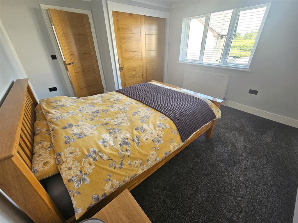 Bedroom 3.jpg