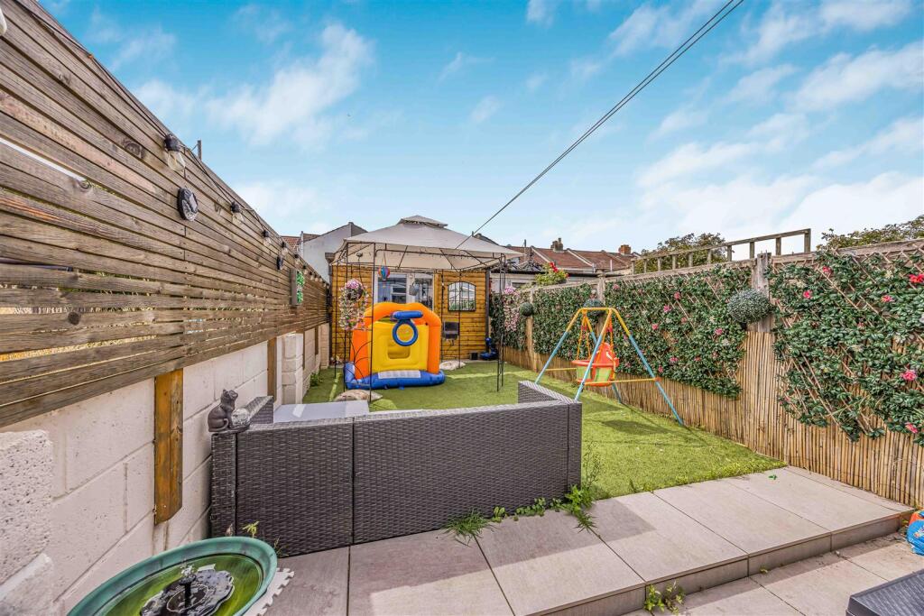 53 Jervis Road, Portsmouth-Small-PorticoMarketing-