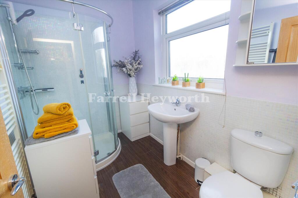 Shower Room T202504221432.jpg