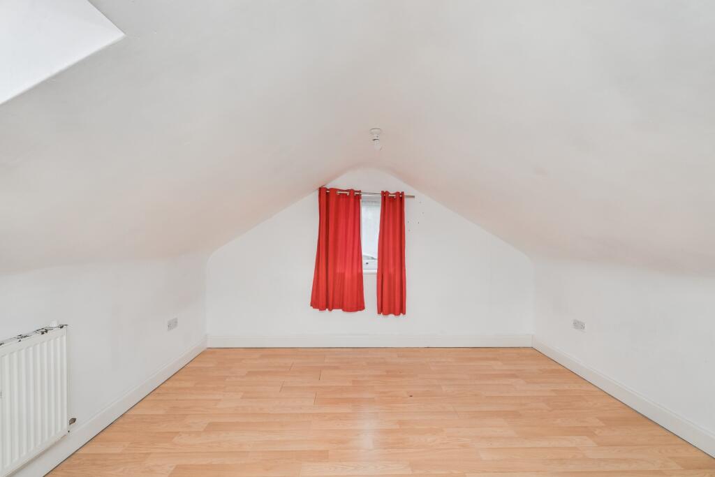 9A Fennells, Harlow, Essex, CM19 4RJ