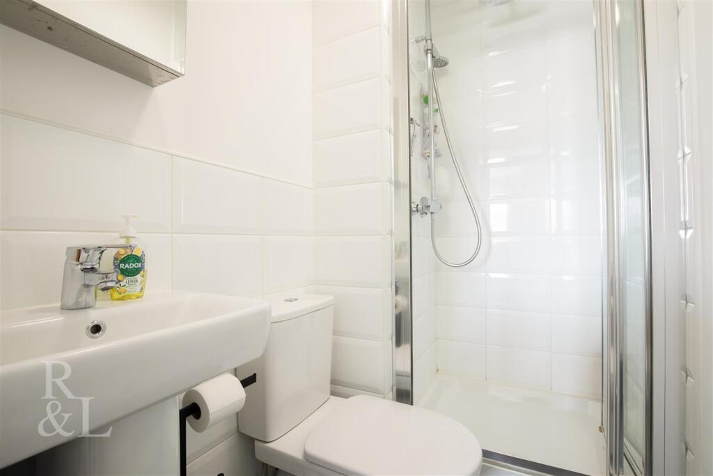 66 Askew Way (13).jpg