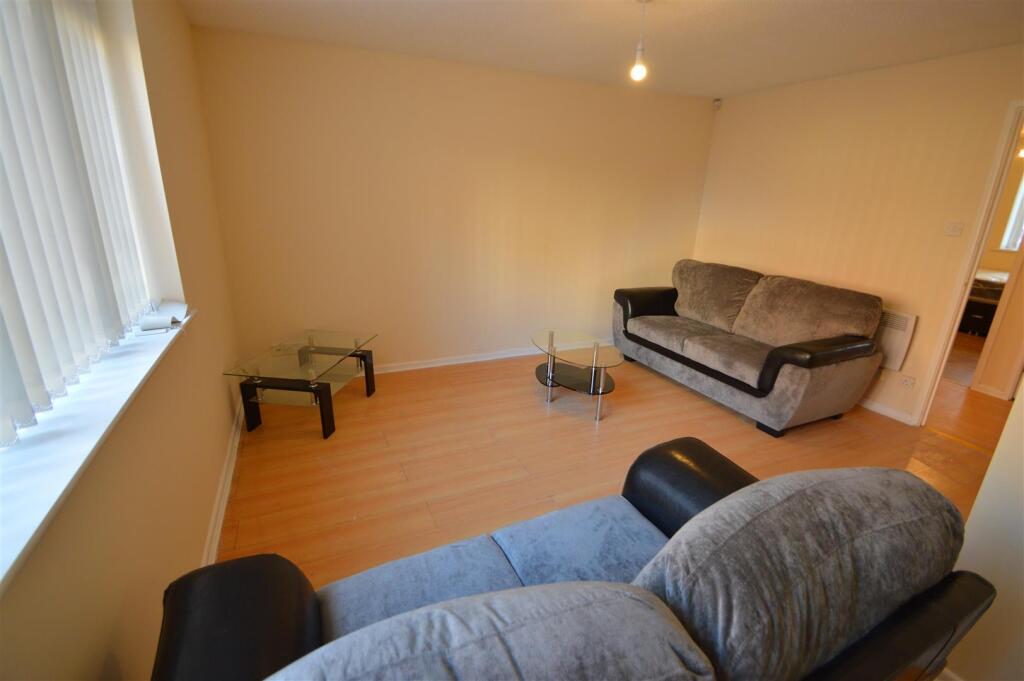 351aStretford (7).JPG