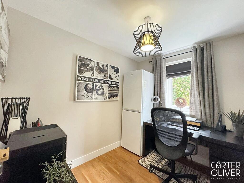 RECEPTION 3 - HOME OFFICE