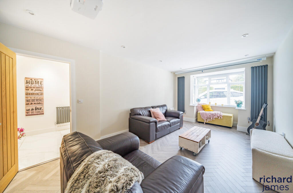 10f1c327-fb64-460...