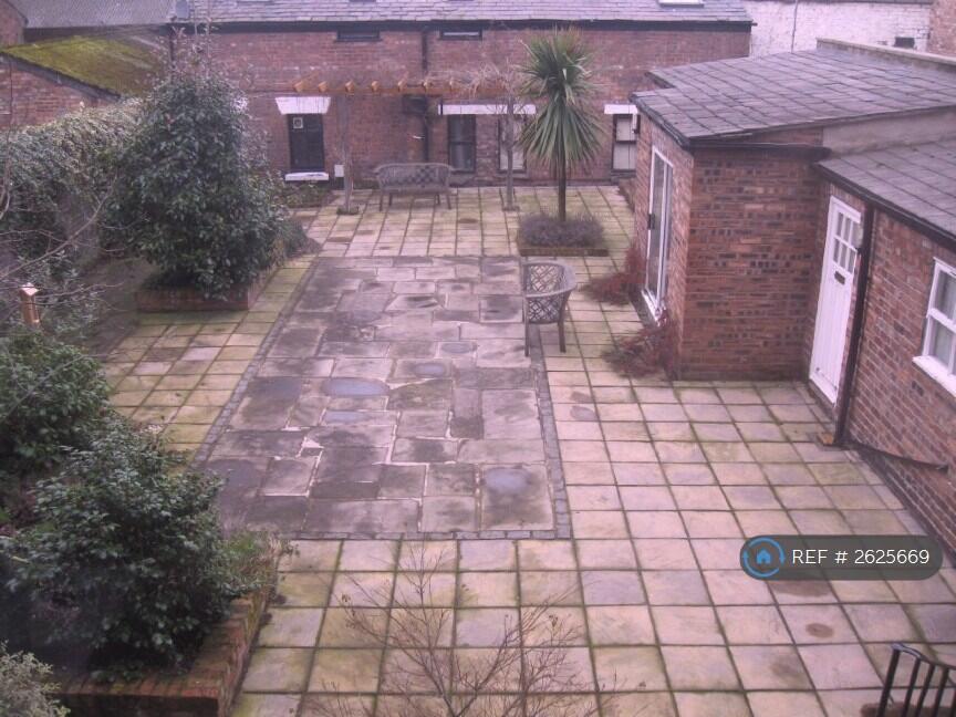 Communal Courtyard