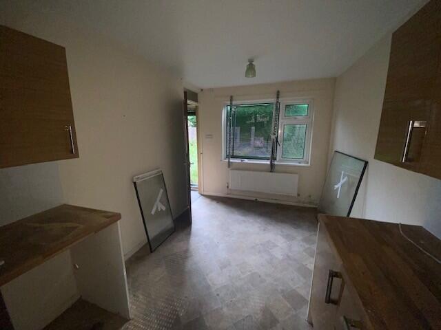 KITCHEN 2 T202506191559.jpg