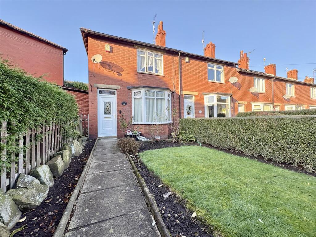 Elizabeth Street, Elland