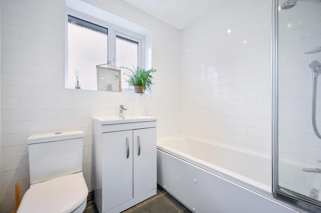 WOLSEY CLOSE, (11).jpg