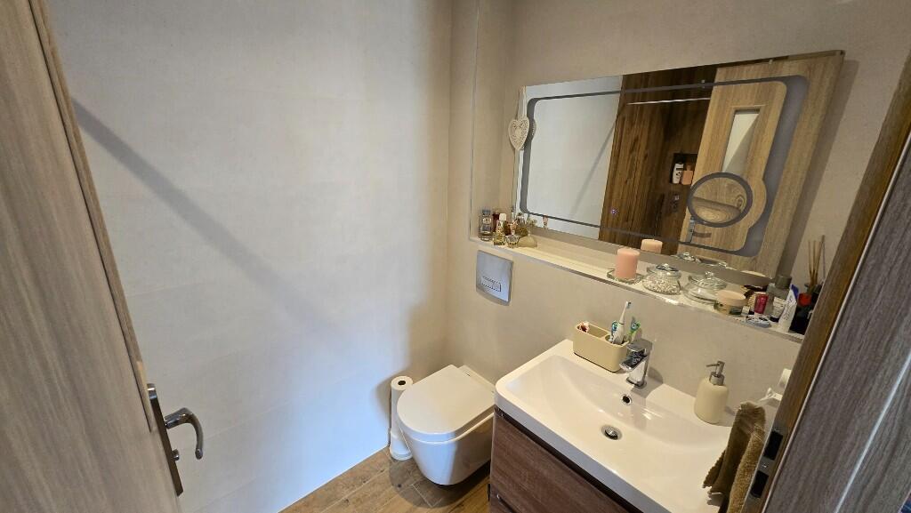 Bedroom Bathroom