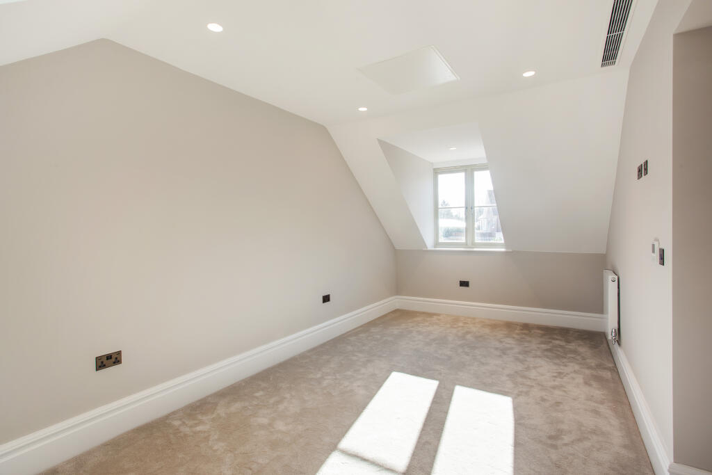 Plot 10 Bedroom