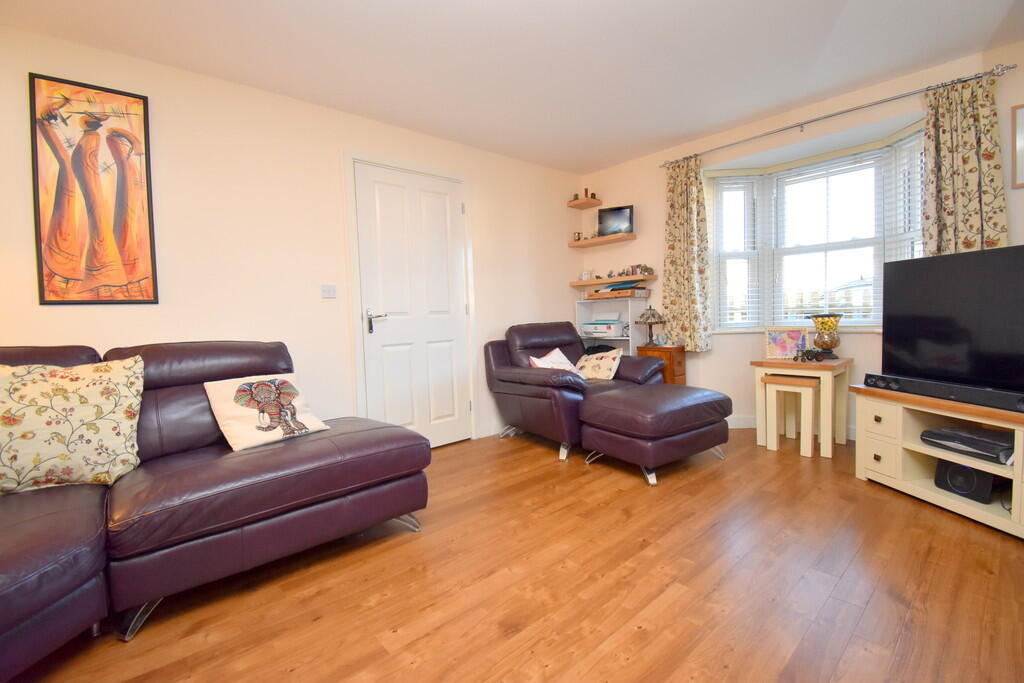 IMG_19981_21_larg...