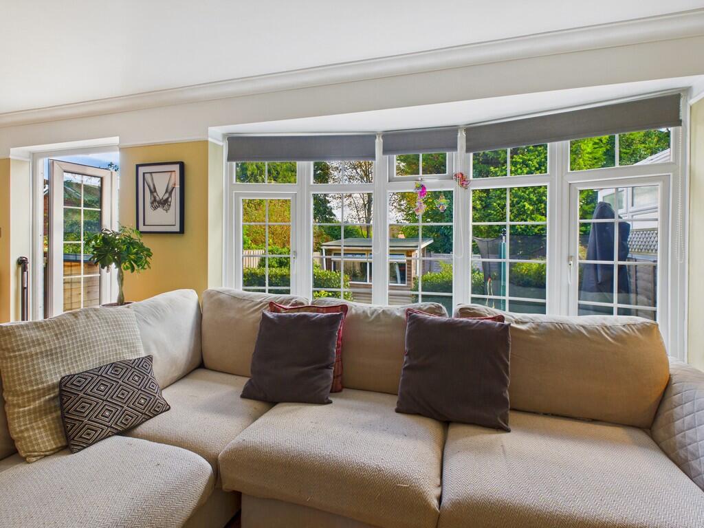 CAM05068G0-PR0059...