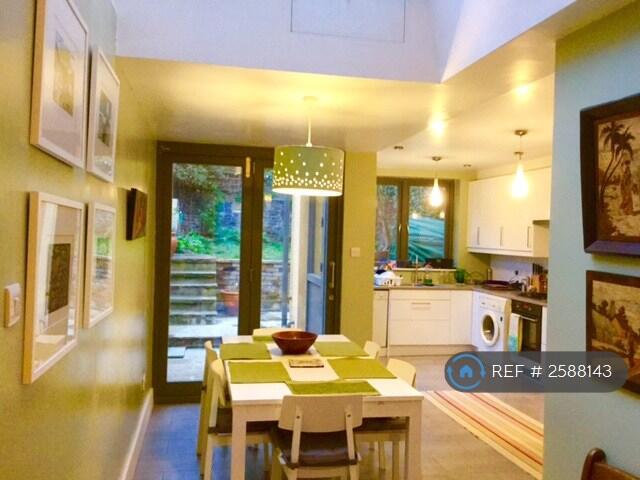 Kitchen - Breakfast Room