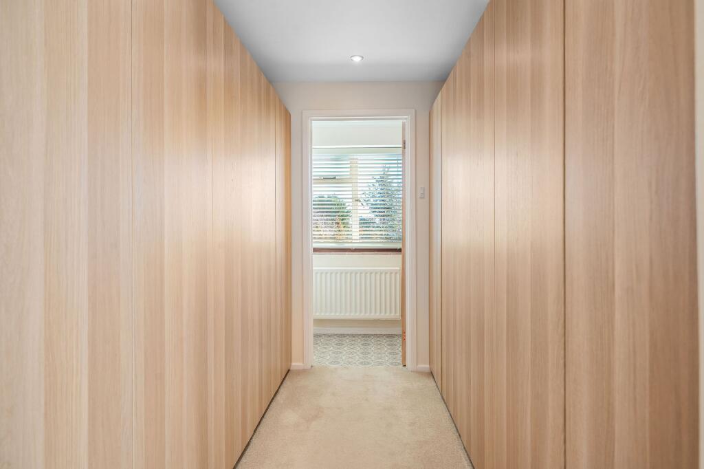 Bedroom 2 Dressing Area