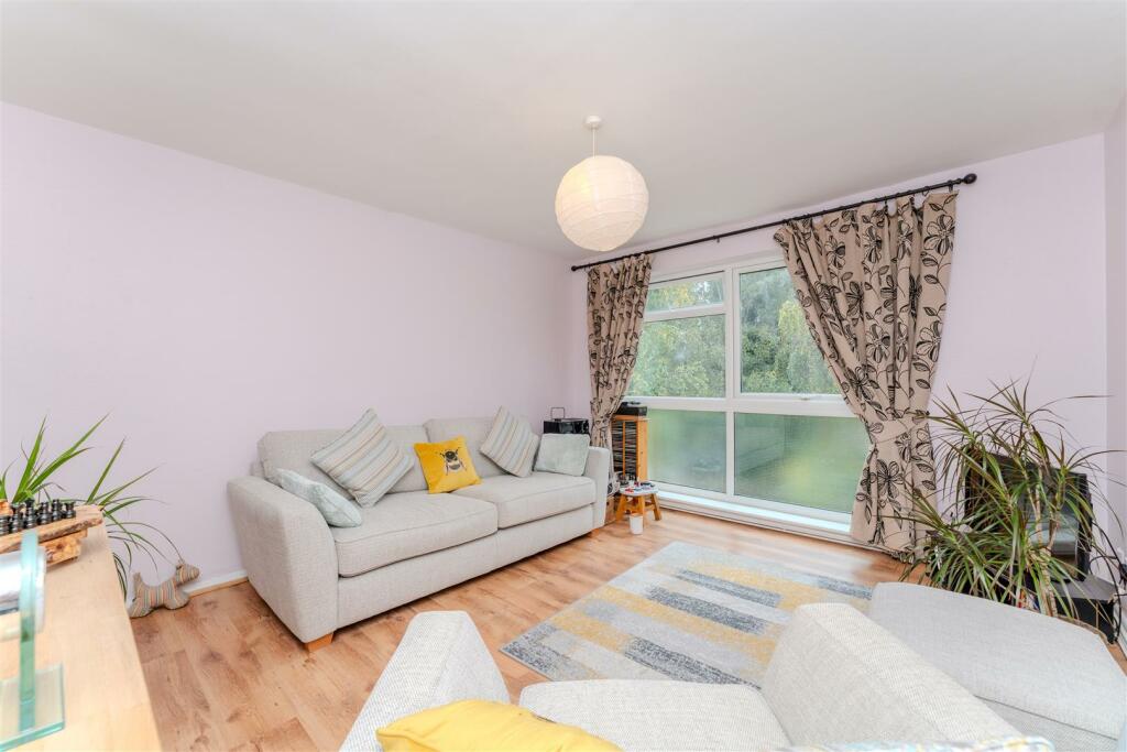 36 Azalea Recp a.jpg