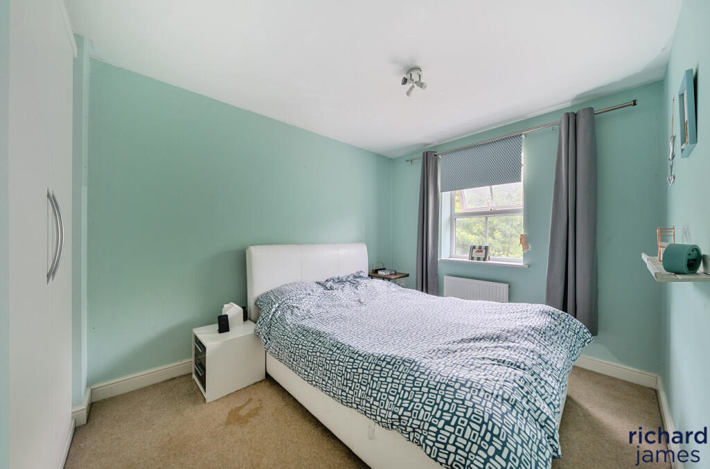 4e0d619ab1504131bd70743e49ab35cb