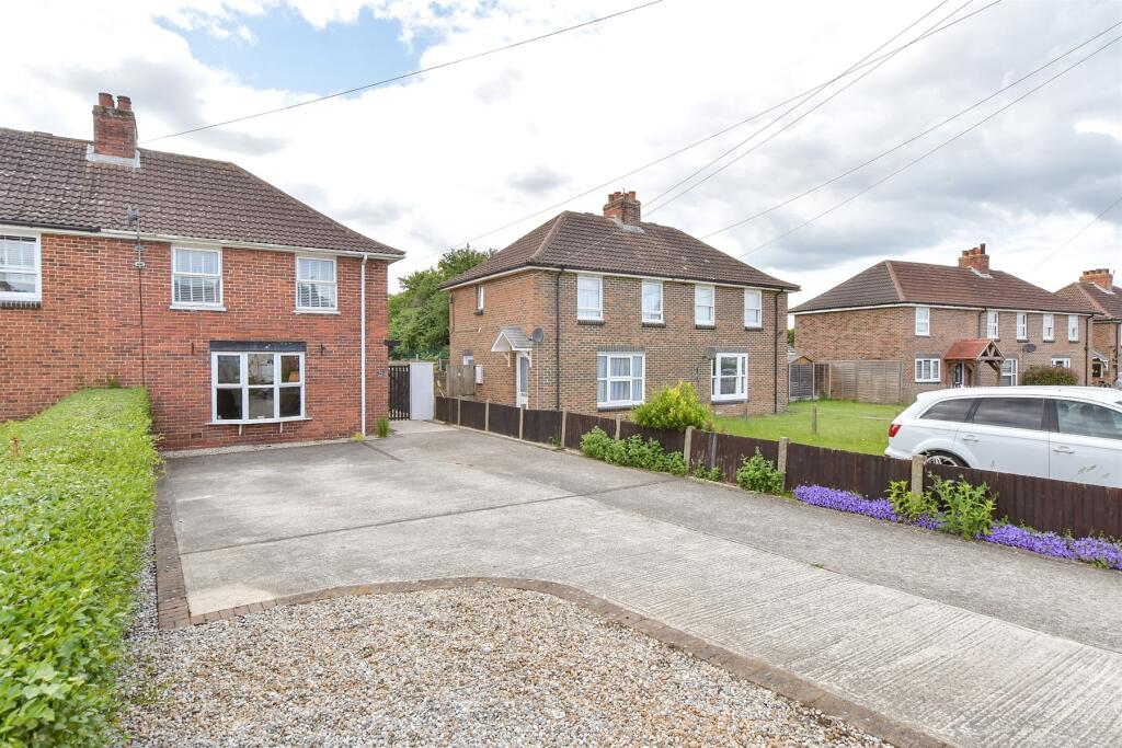 Driveway/Parking