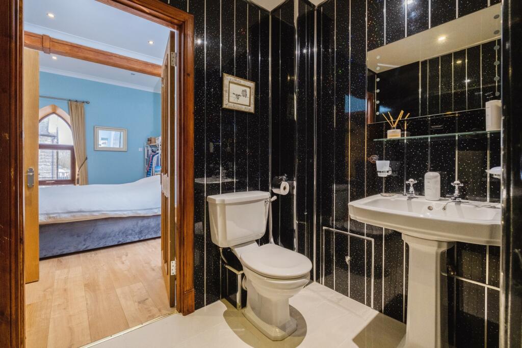 En-suite Shower Room
